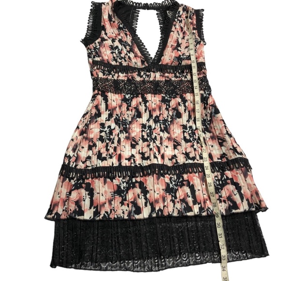 FOXIEDOX Jasmine Lace Trim Pleated Floral Mini Dress Size XS. - Picture 9 of 16
